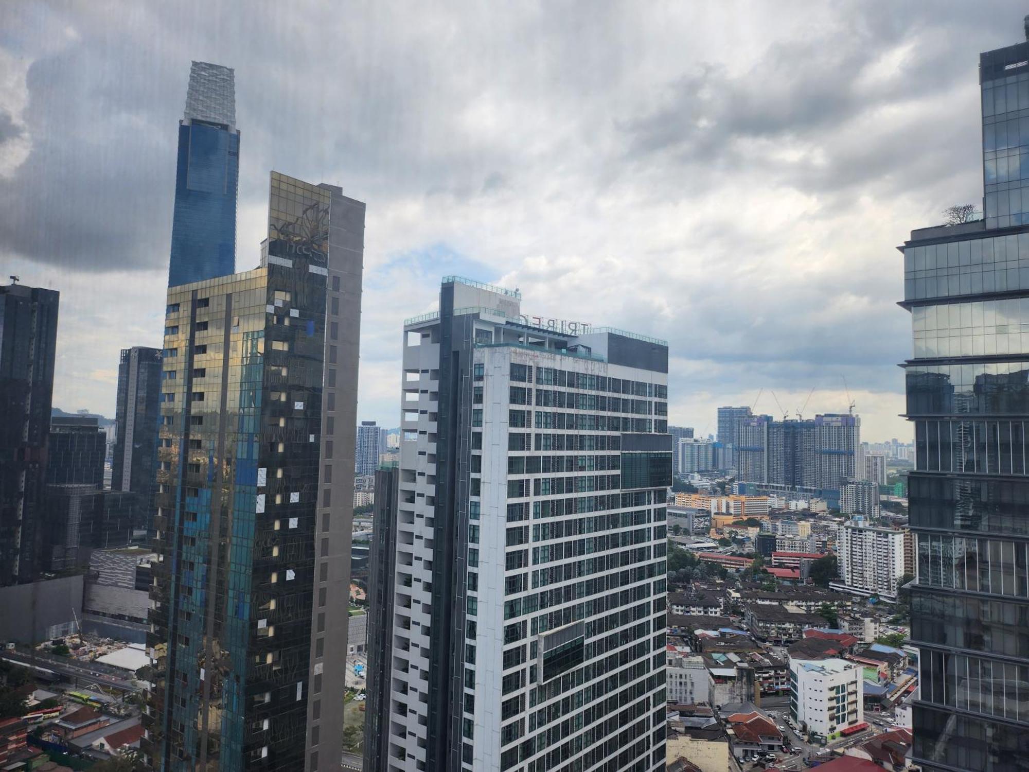 Pangsapuri Dorsett Sky At Kuala Lumpur